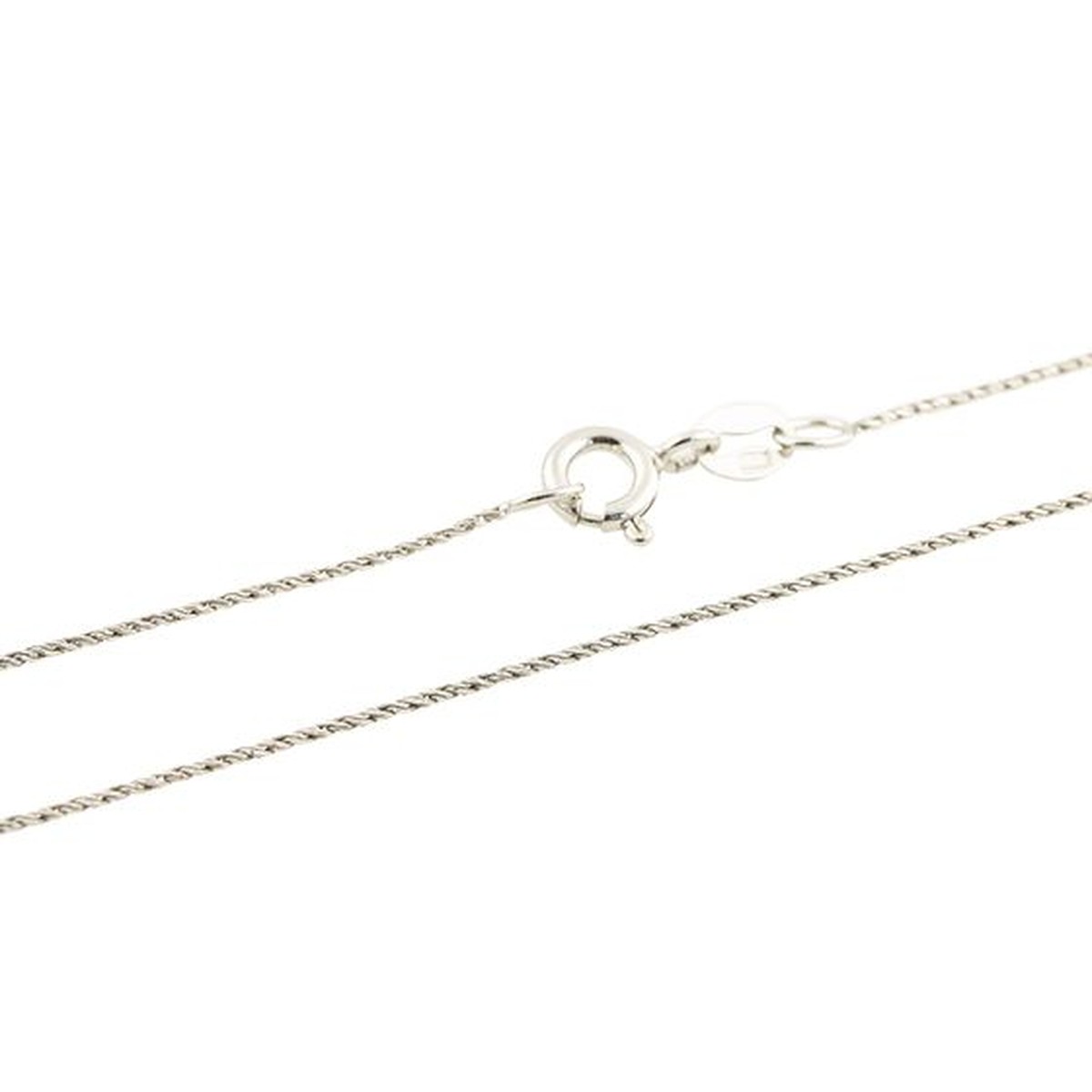 

Серебряная цепочка LAMIA без камней 450 размер