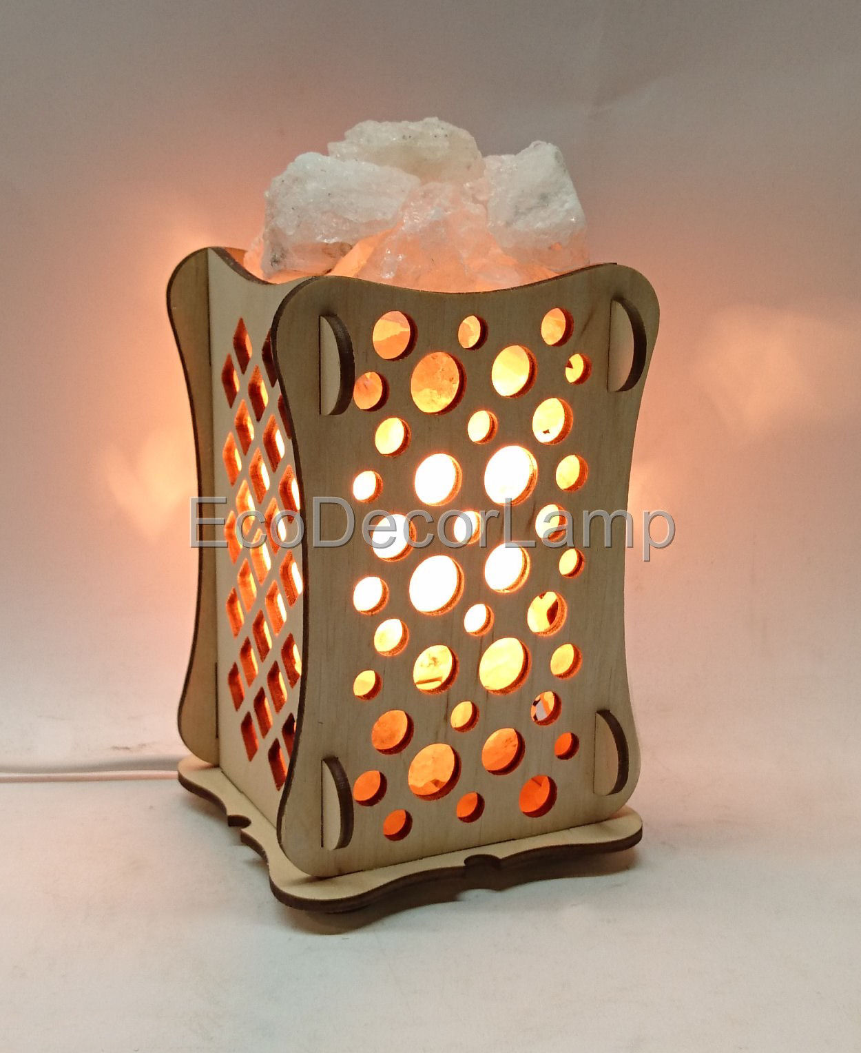 

Соляной светильник EcoDecorLamp Деревянный камин Шарики жёлтый