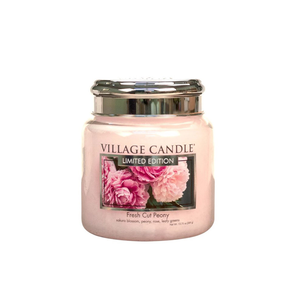 

Ароматическая свеча Village Candle Пион (389 г)