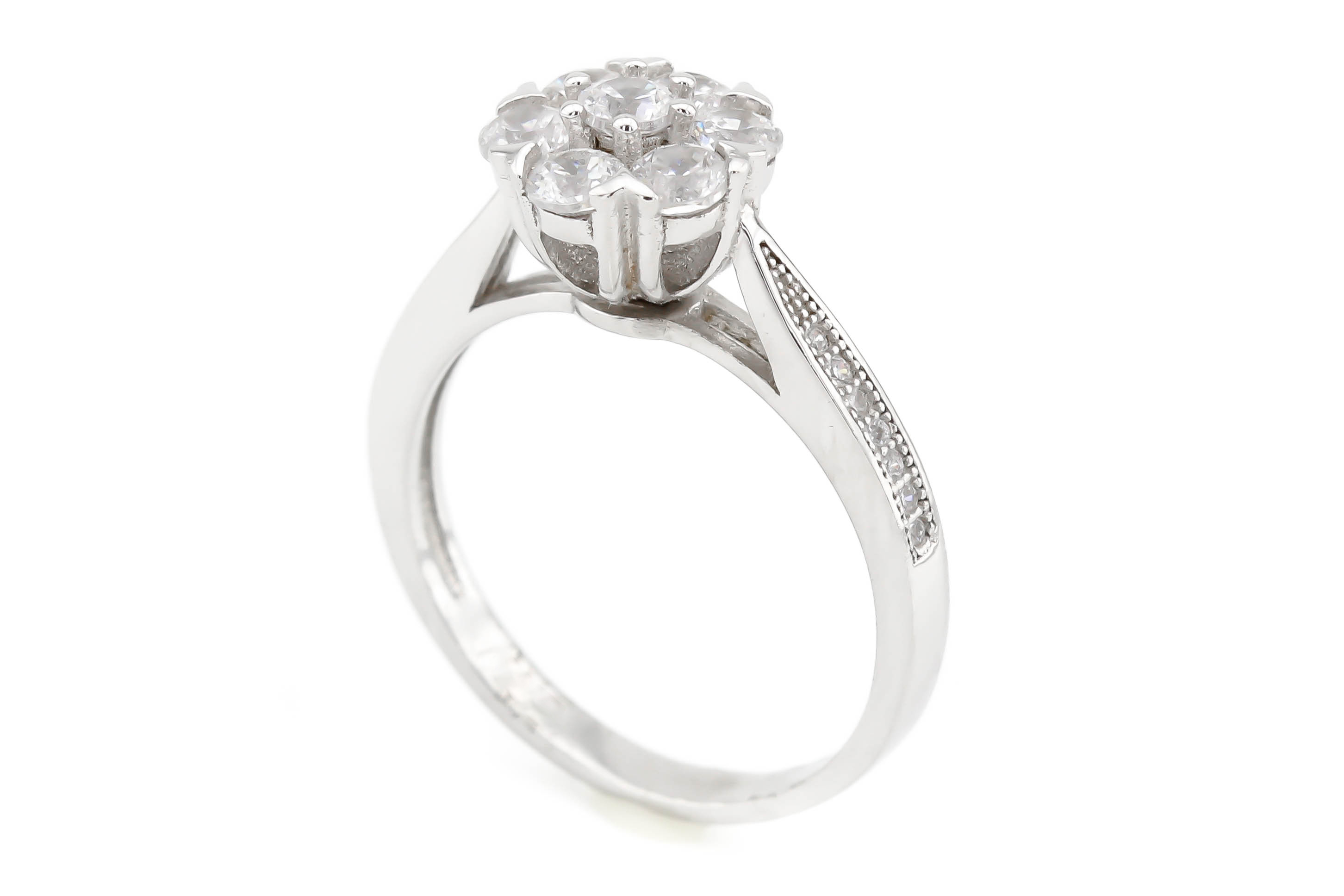 

Серебряное кольцо с фианитам СК11086 Диамант, 16,5 размер