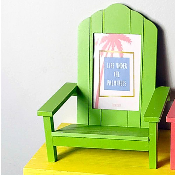

Декоративная рамка для фотографий Chair Present декоративная рамка для фото в виде стула зеленая