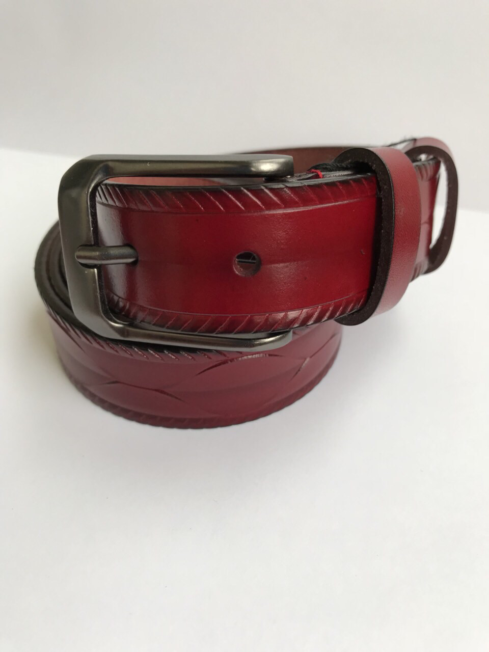 

Ремень классический Cinturify красный кожа 105-125 см. FK-103