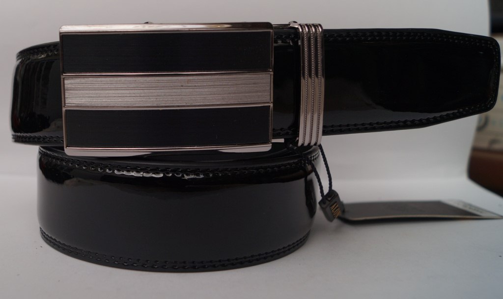 

Ремень унисекс Alon черный кожа #093