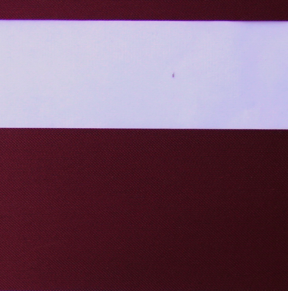 

Рулонная штора Miranda Блэкаут День-ночь ВМ-1609 82,5*160 см Бордо