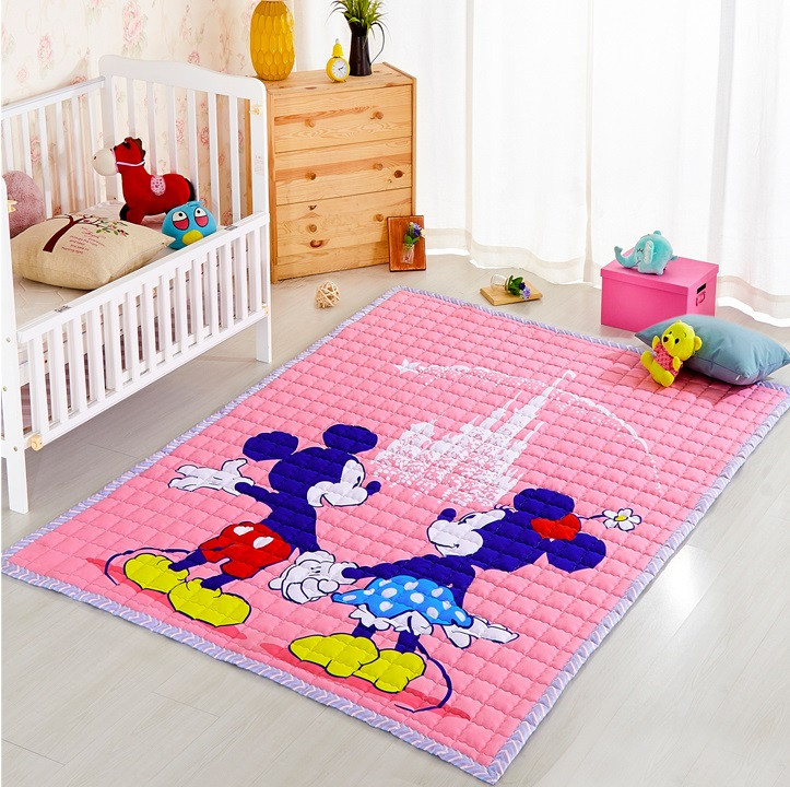 

Игровой ковер-матрас Beezzy с Микки Маусами Розовый 200 см*150 см