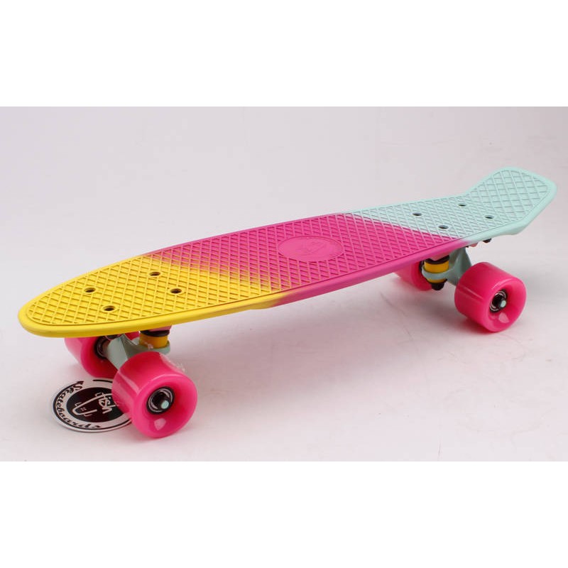 

Скейтборд пластиковый PLAYBABY Penny Rubber Soft Fish 22in, код: SK-412-10