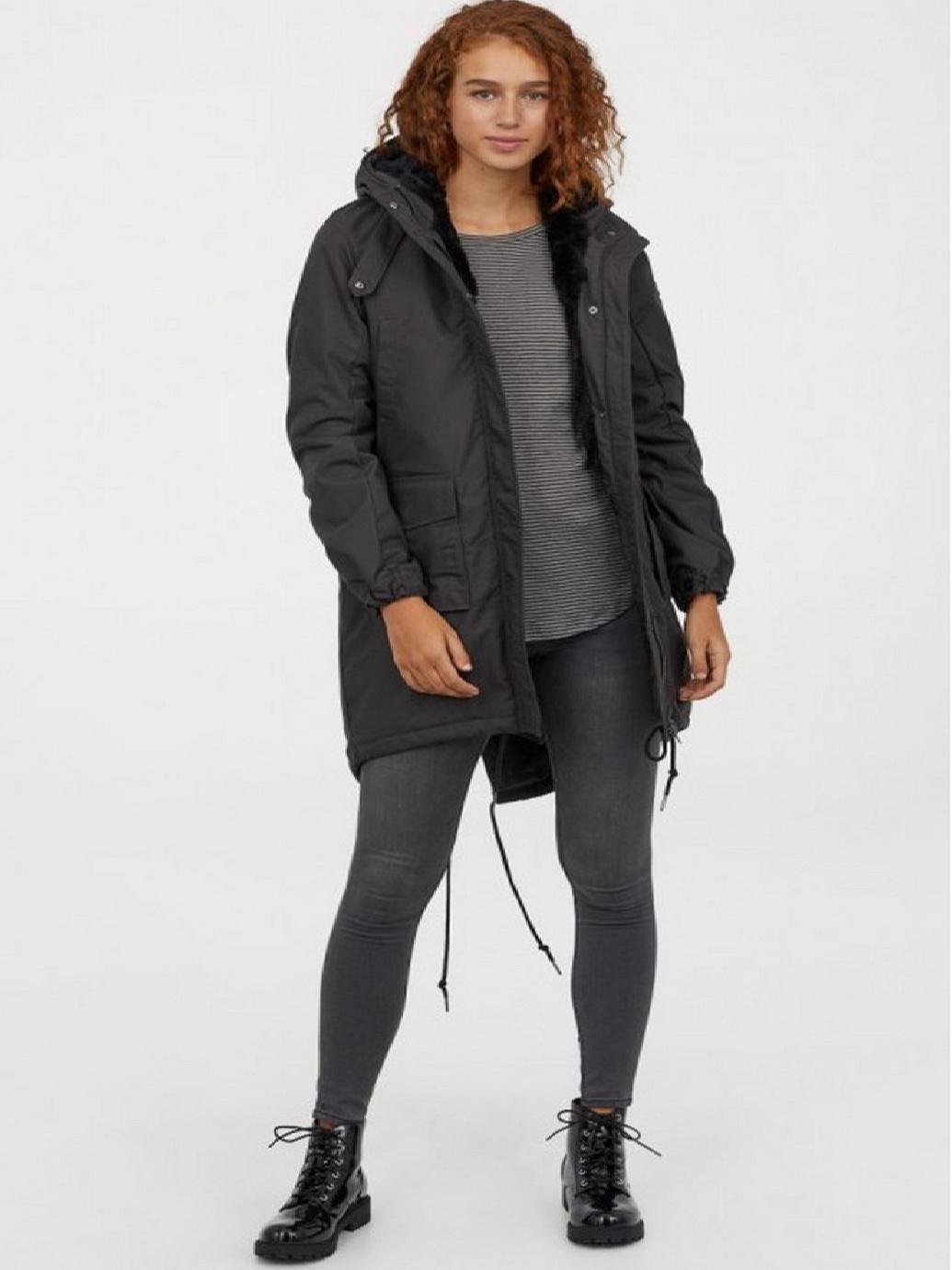 

Куртка H&M 0535035-0 38 Черная