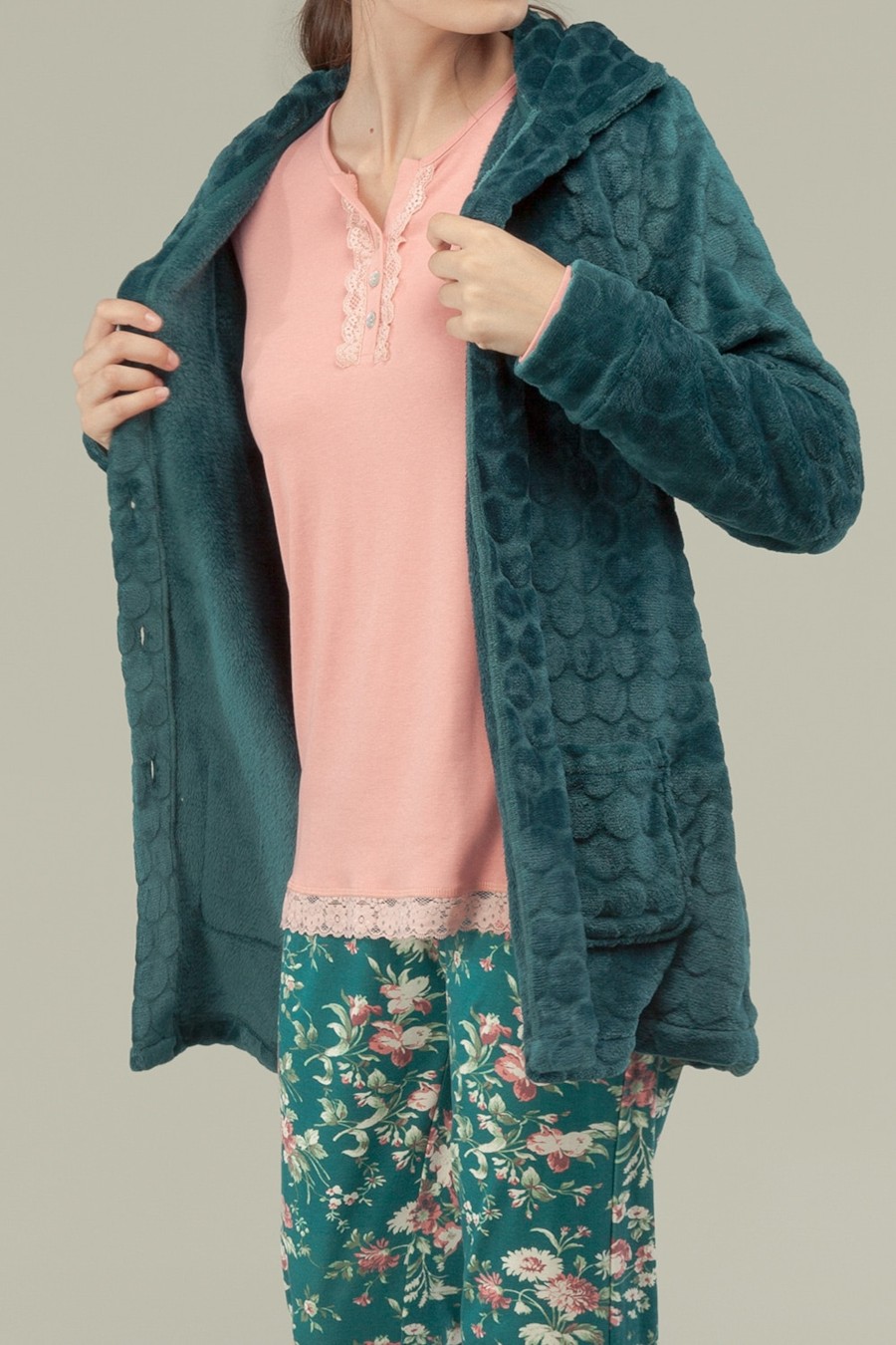 

Халат Gisela 48(XL) Зелёный