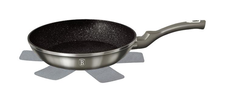 

Сковородка Carbon диаметр 24см, мраморное антипригарное покрытие Berlinger Haus DP36201