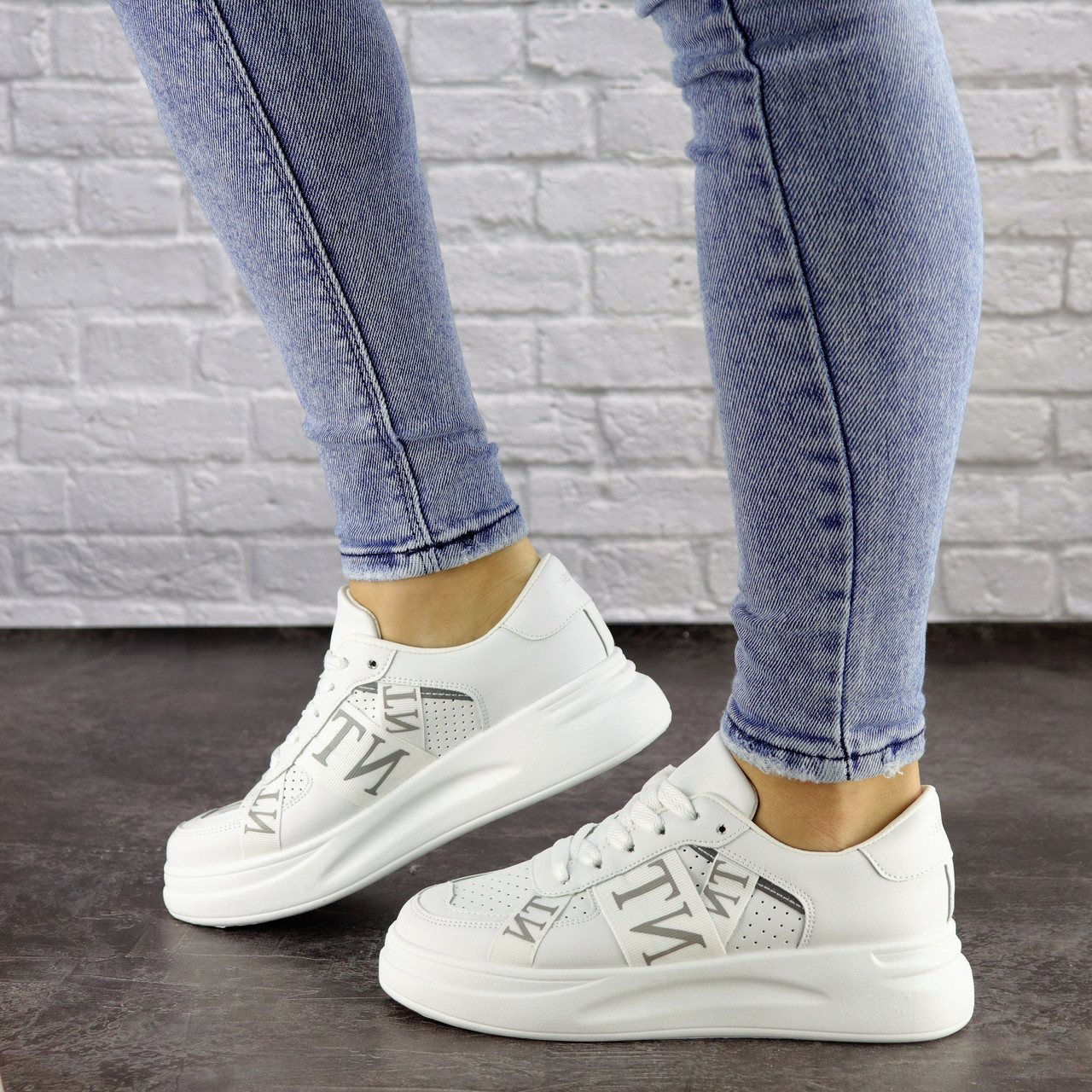 

Женские кроссовки Fashion Vlnt 1466 41 размер 25,5 см Белый