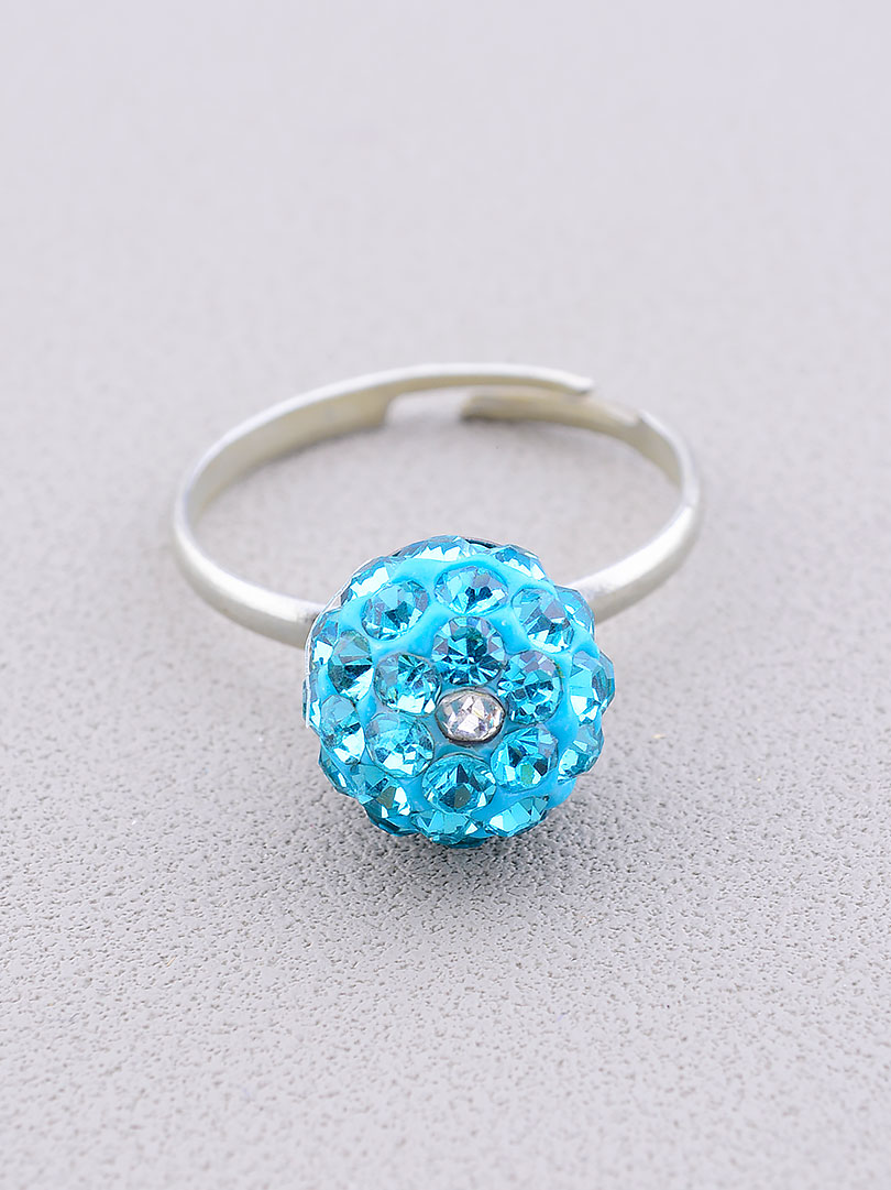 

Кольцо Crystal 10 мм. 011694