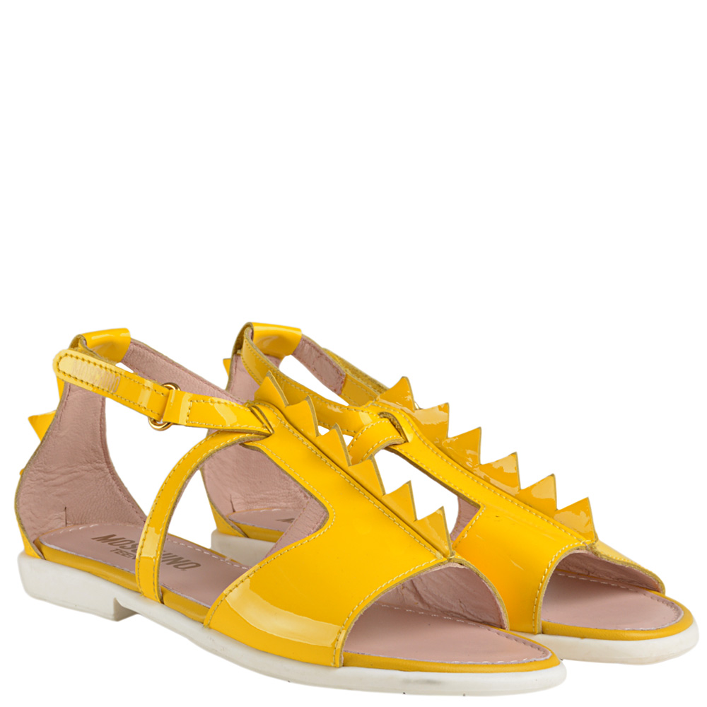 

Босоножки Moschino 25656 желтые 30 желтый
