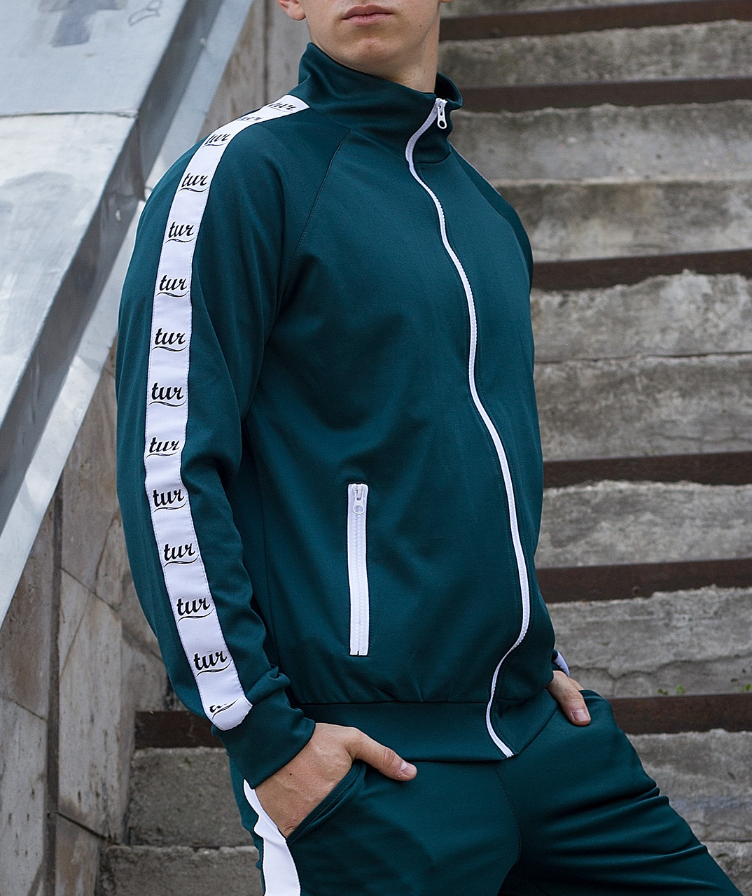 

Спортивная кофта Тур Smoke Зеленая L