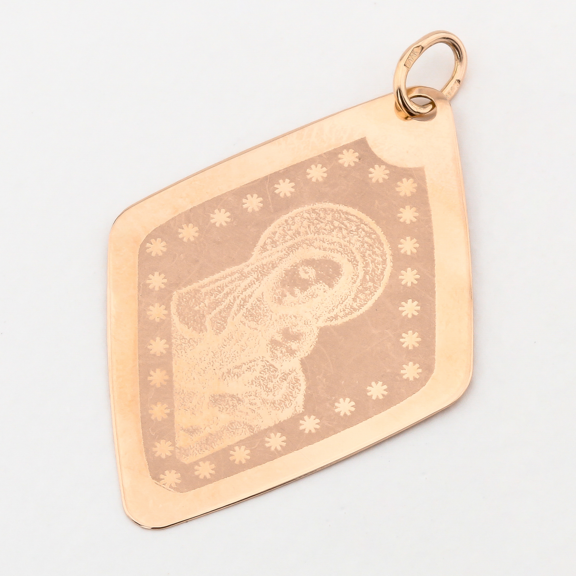 

Золотая ладанка Пресвятая Богородица kp13081 Диамант