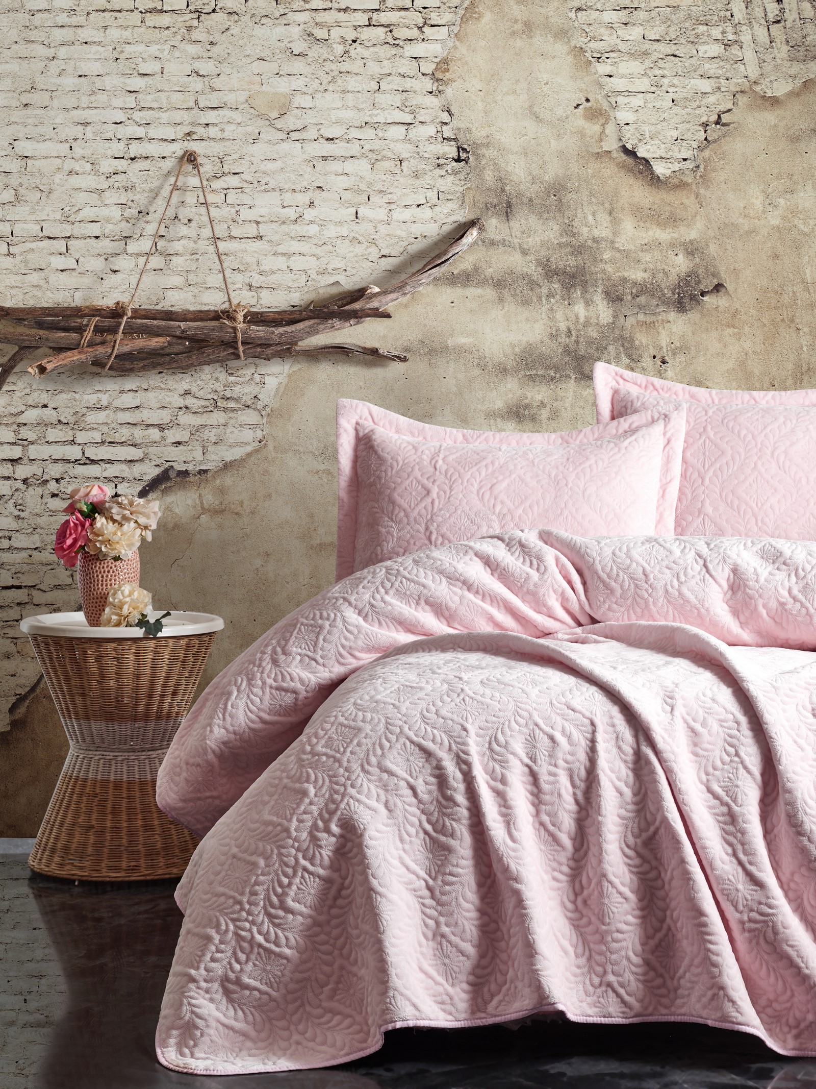 

Покрывало Cotton Box Soft Pembe 240х260 + наволочки 50х70 2 шт