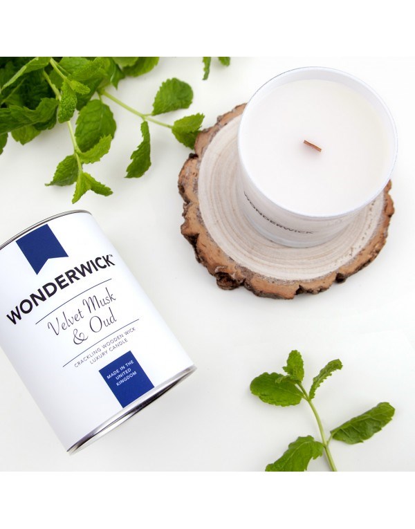 

Свічка Wonderwick ,біла 230 г - Velvet musk & Oud Village Candle Колір: Білий, Розмір: Середній, Тип аромату: Пряний WWBLANVMO-03880