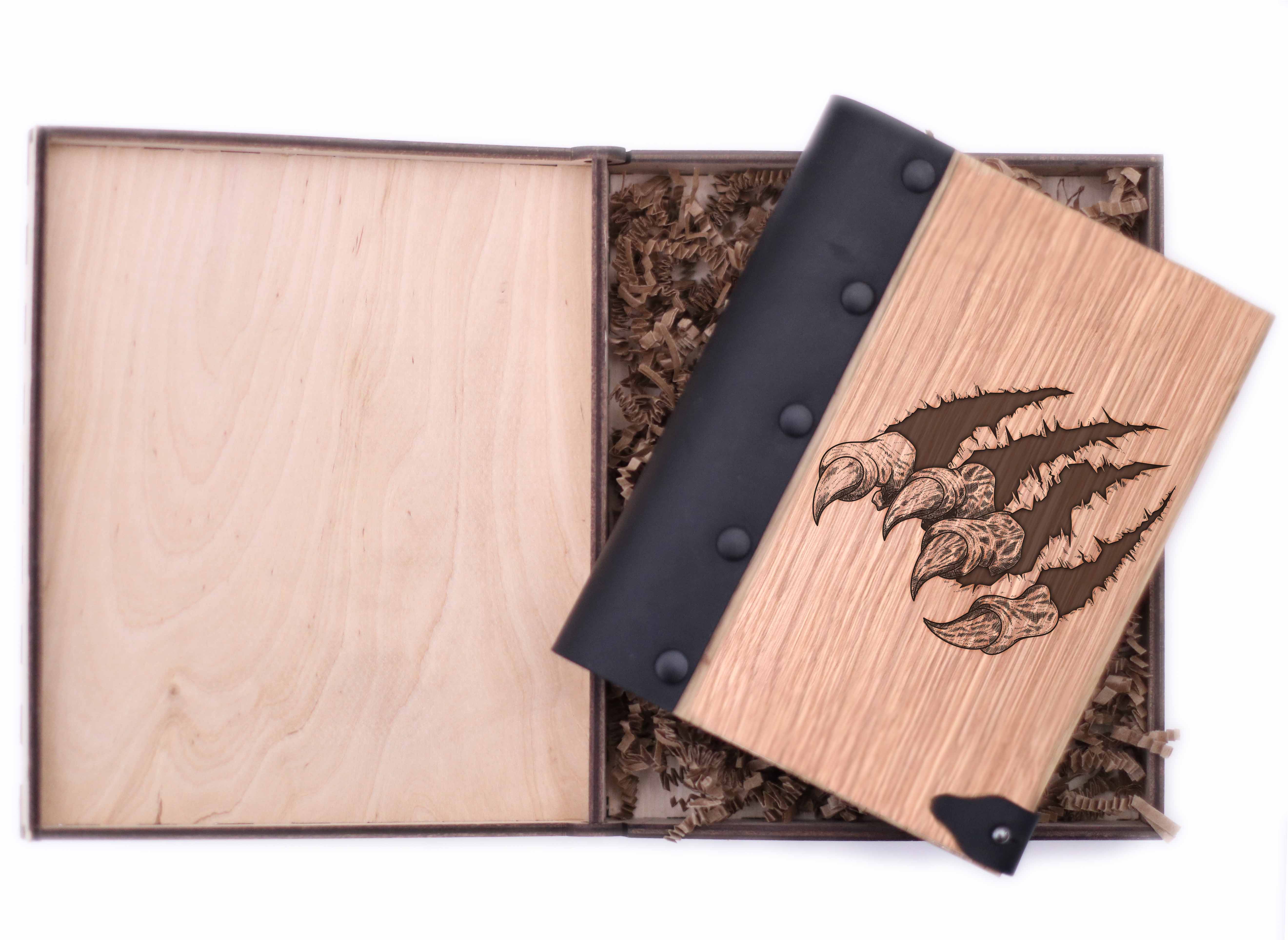 

Блокнот WOODEN NOTEBOOK Когти Деревянная обложка А6 в точку 80 листов (WN0114)
