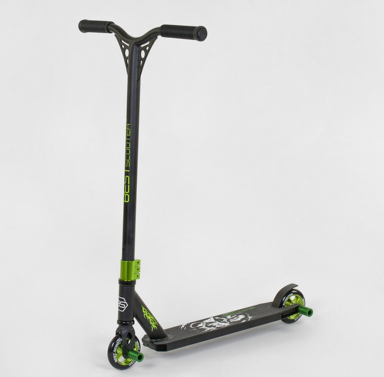 

Самокат трюковый с пегами Best Scooter зеленый