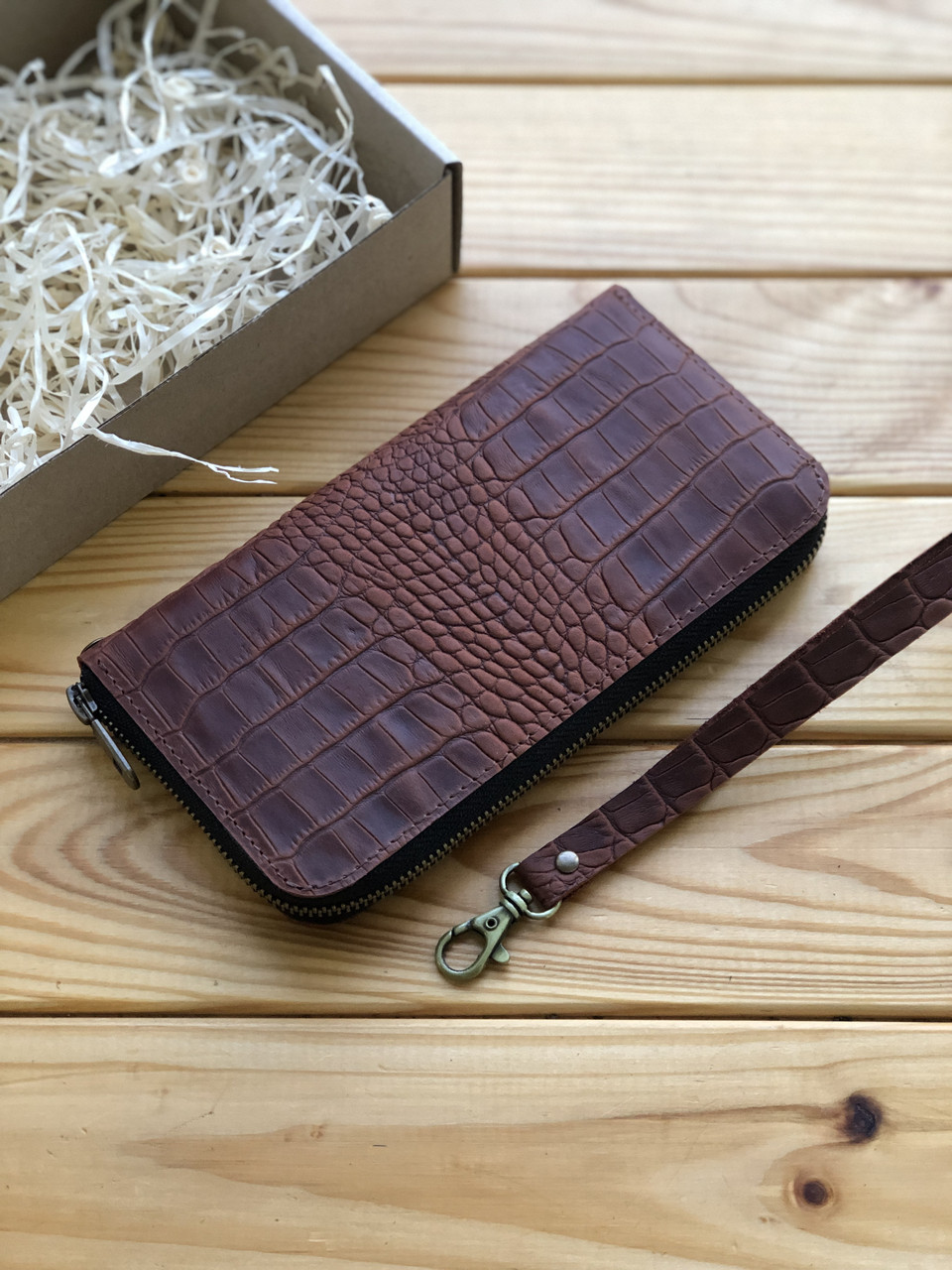 

Кожаный кошелек Shiynik Zipper Коричневый Кроко