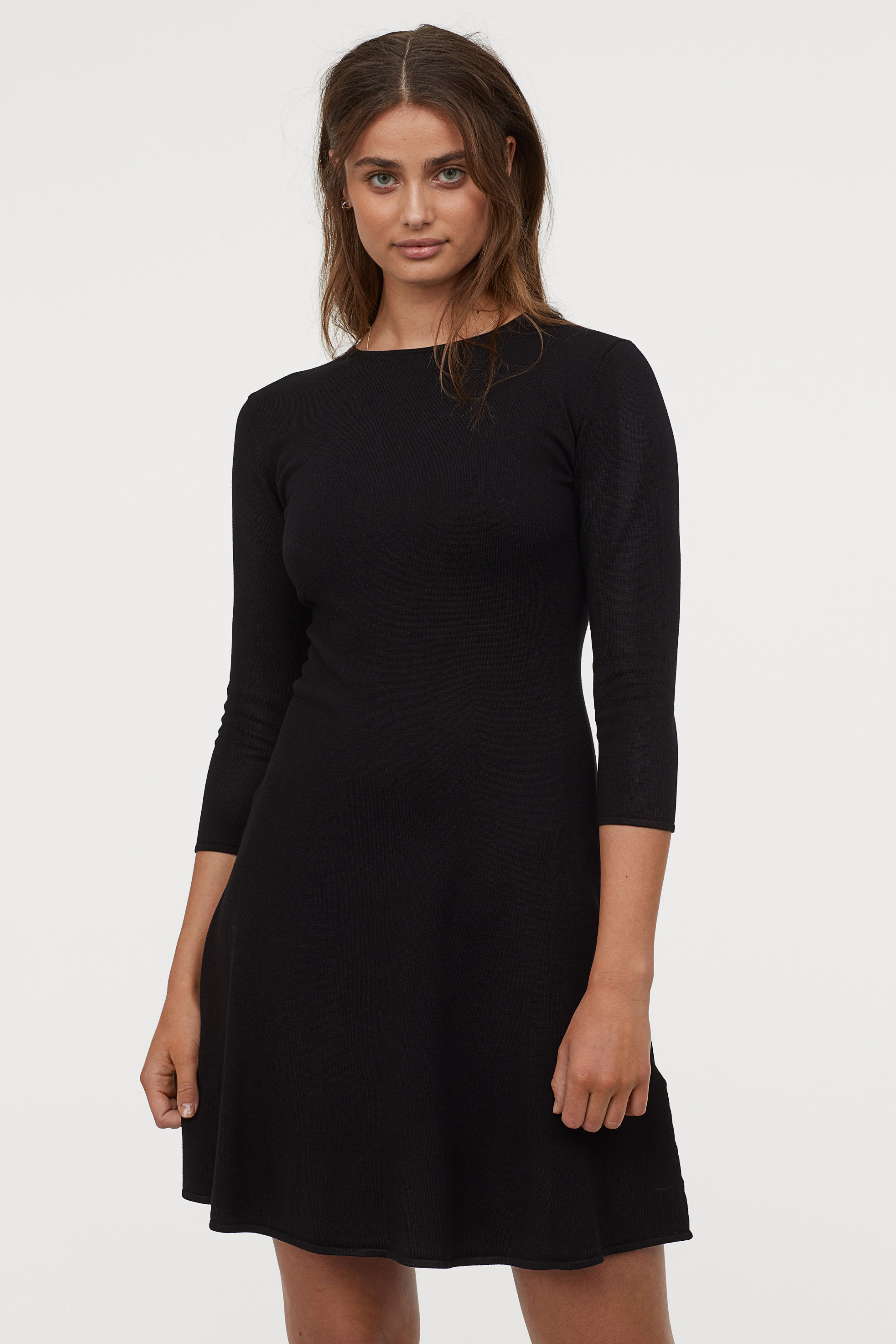 

Платье H&M M черный 7247299