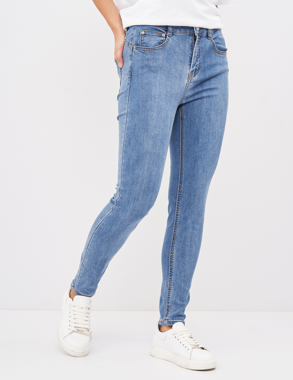 

Джинсы PULL & BEAR Ж1053009 (5687/306/427) цвет голубой XS