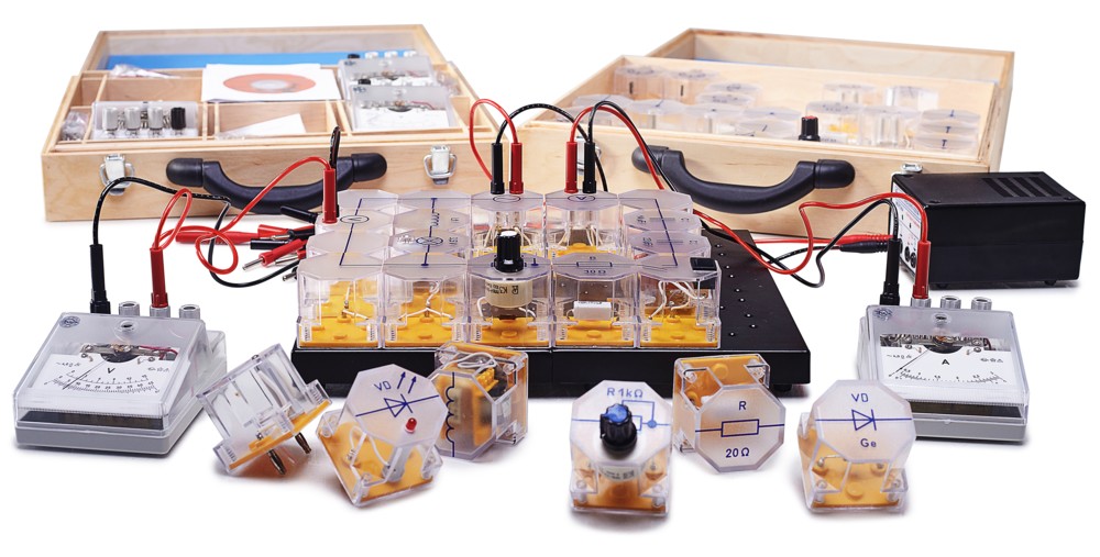 Опыты в точке роста. Лабораторный набор по физике "Электромотор и Генератор" для 1 группы. Комплект для лабораторного практикума по электричеству фл001. Лабораторный комплект электричество и магнетизм. Лабораторный комплект электричество и магнетизм начальная школа.