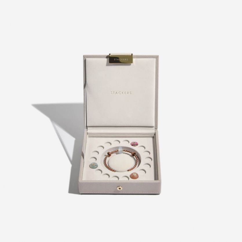 

Шкатулка для браслетов Pandora Taupe Stackers , 15*15*3 см, 73758