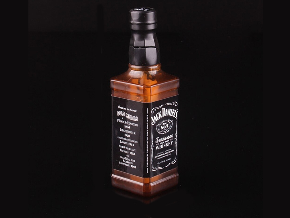 

Зажигалка BauTech Jack Daniels газовая Черный (1008-186-00)