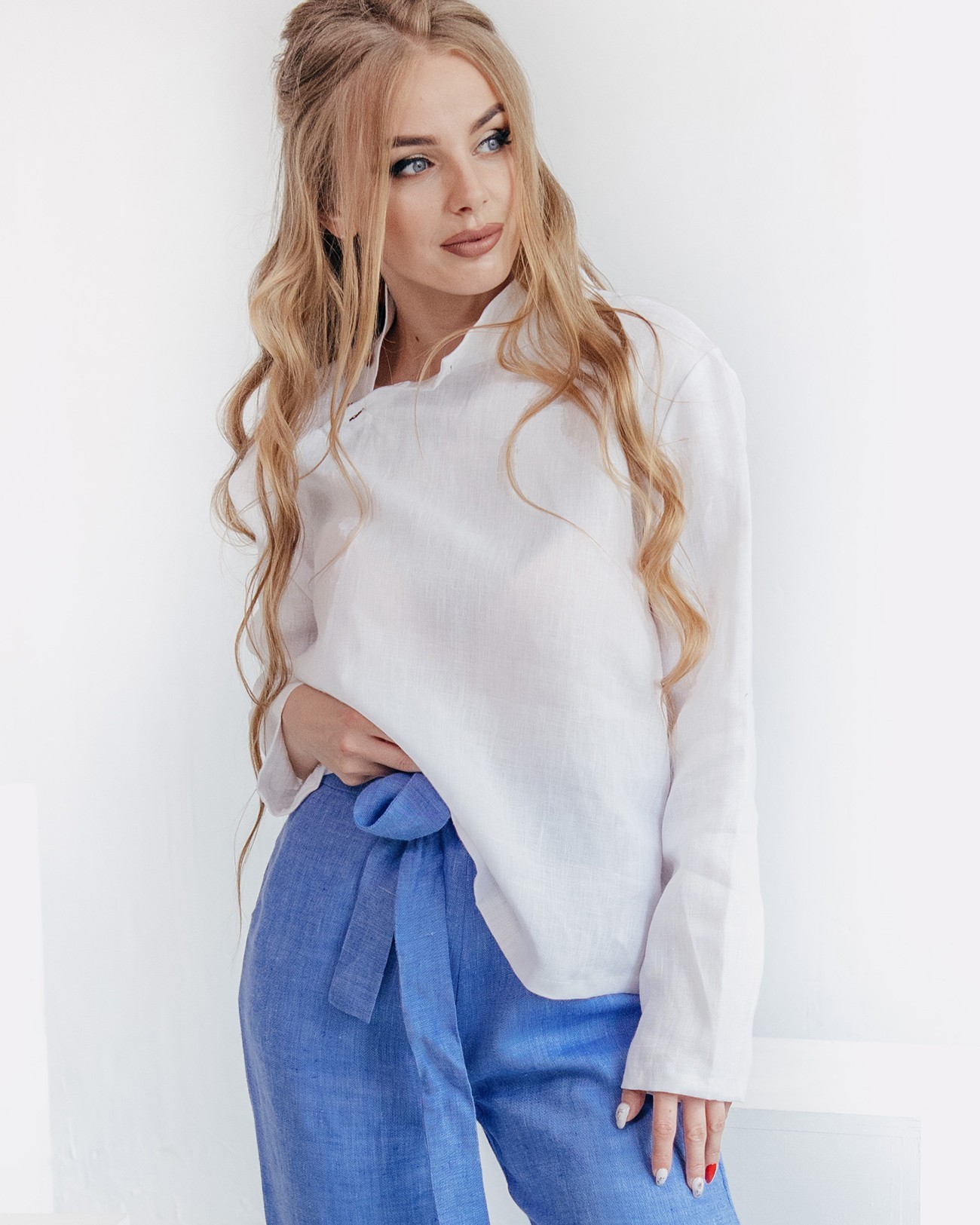 

Блуза OLFY лён  Белая (3155, Блуза OLFY лён XL Белая (3155)