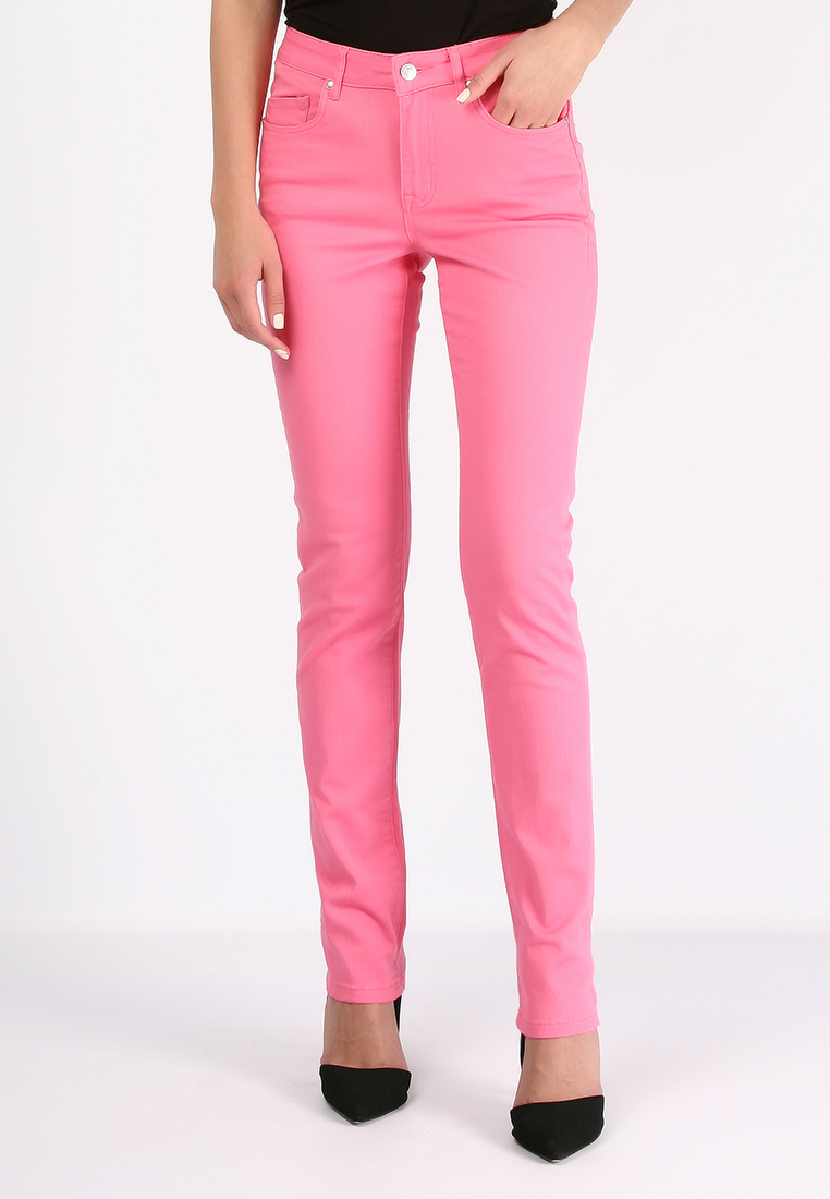 Розовые джинсы женские