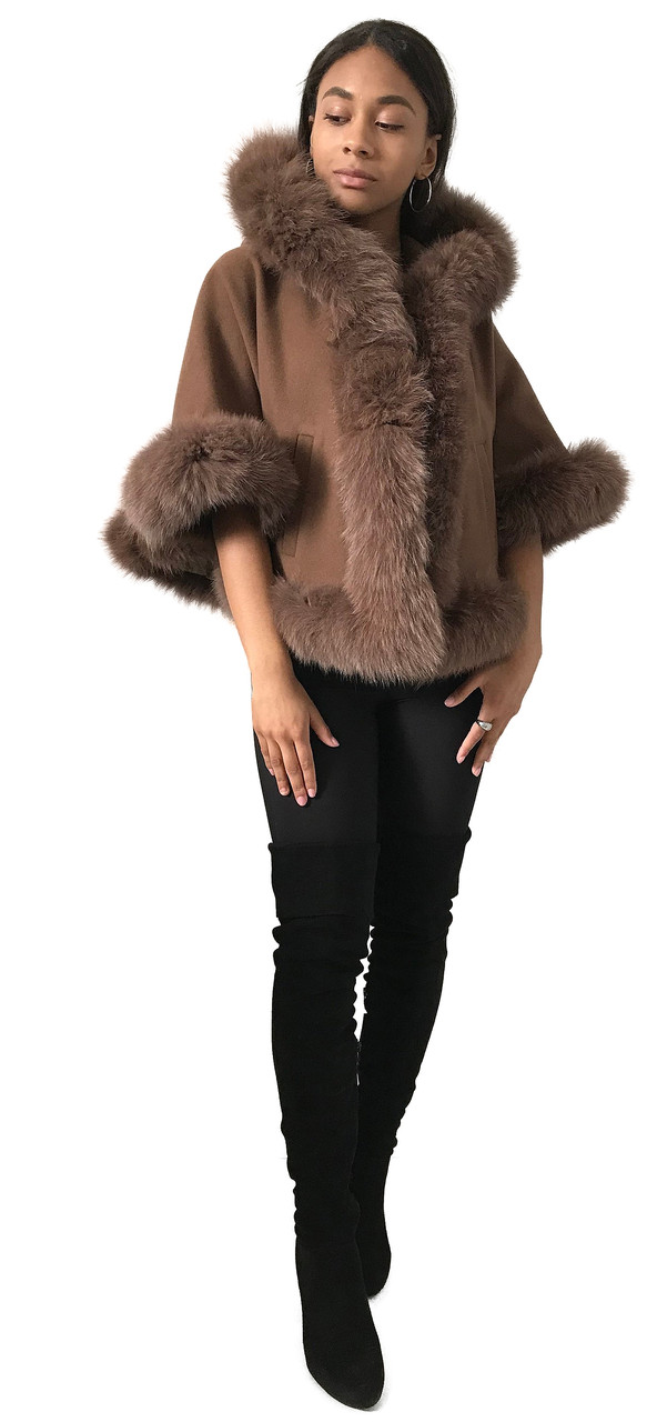 

Пончо Кейп Пальто с капюшоном RizhikOva 45 см Camel One size RO-1139