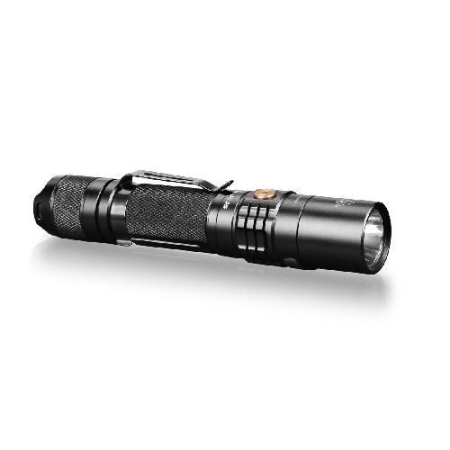 

Фонарь ручной Fenix UC35 V20 CREE XP-L HI V3 FnxUC35V20