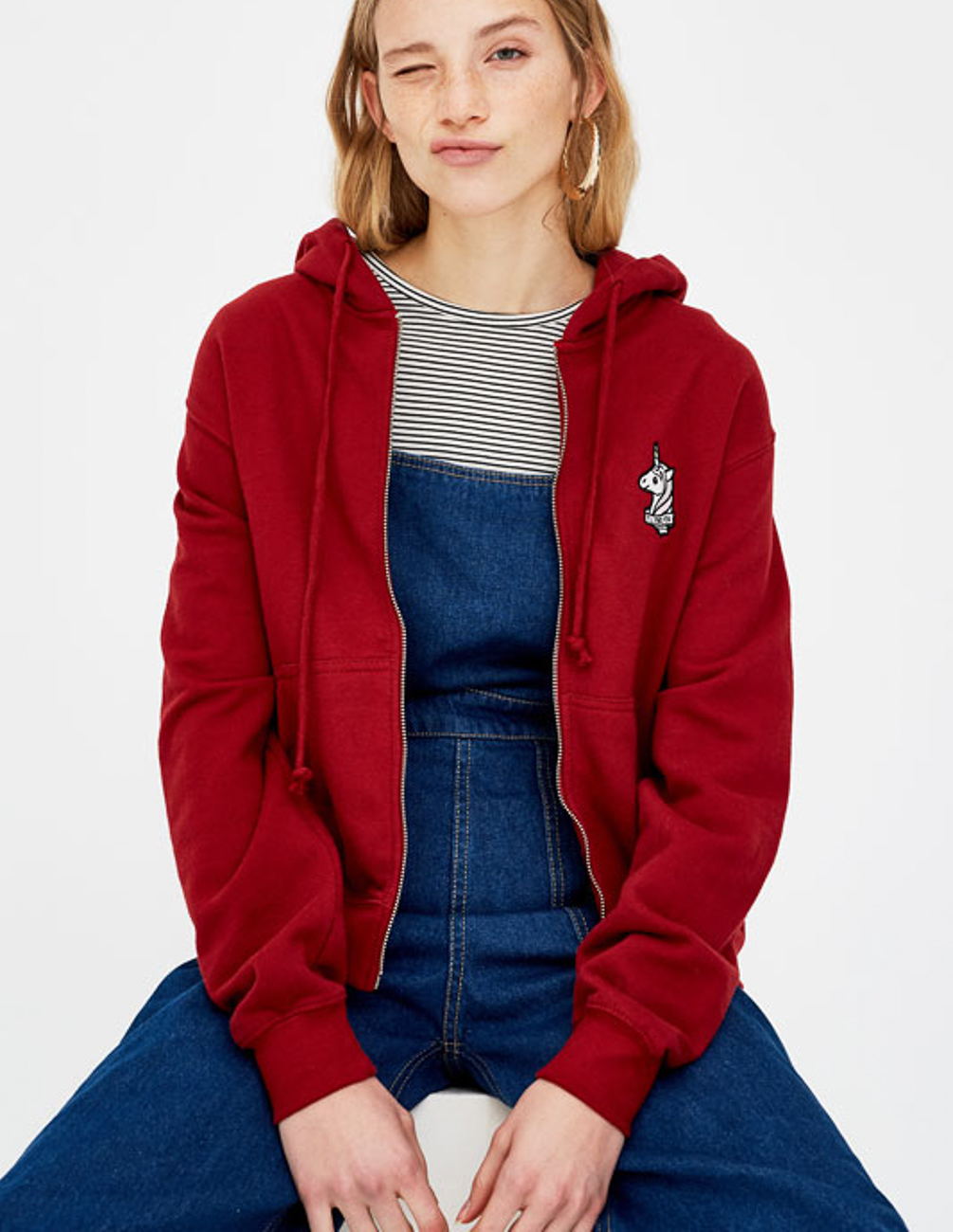 

Толстовка PULL & BEAR Ж1052496 (9593/326/641) цвет красный M