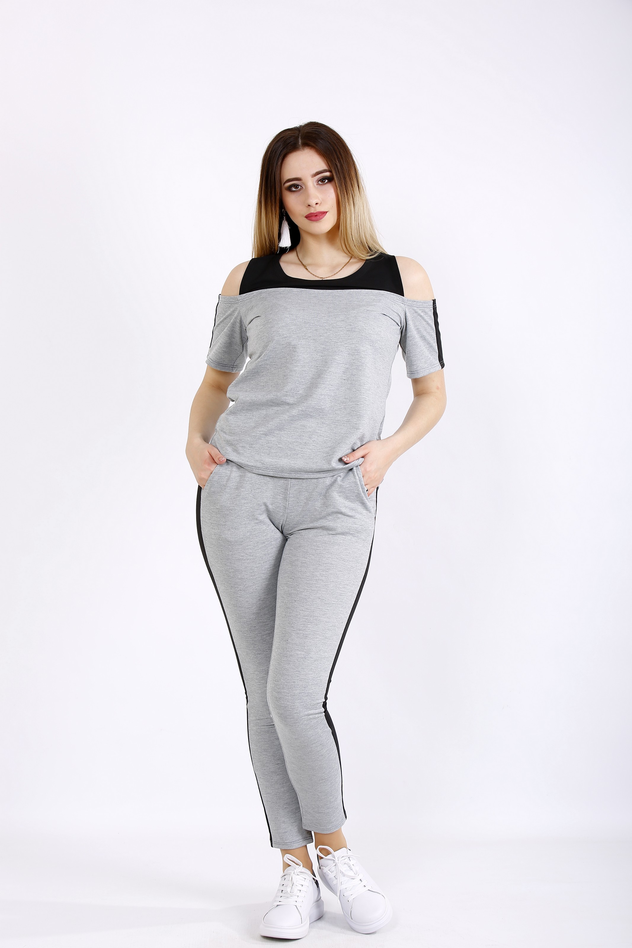 

Комплект: кофта и брюки GARRY-STAR 01130-1  Серый, Черный, Комплект: кофта и брюки GARRY-STAR 01130-1 72 Серый, Черный