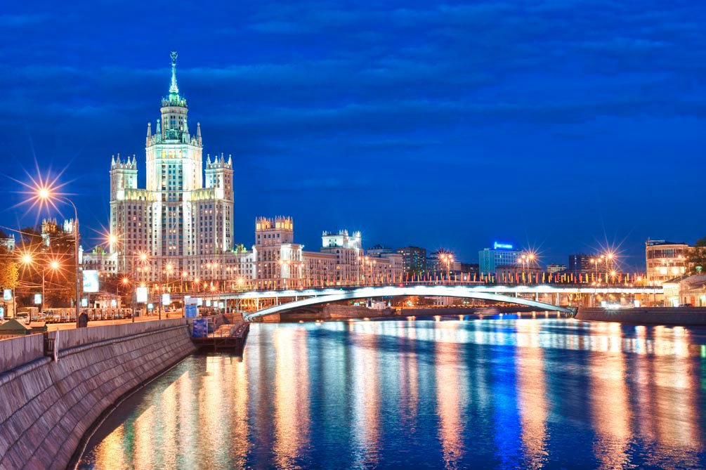 

Фотообои Сhameleons Гостинница Москвы (6823)