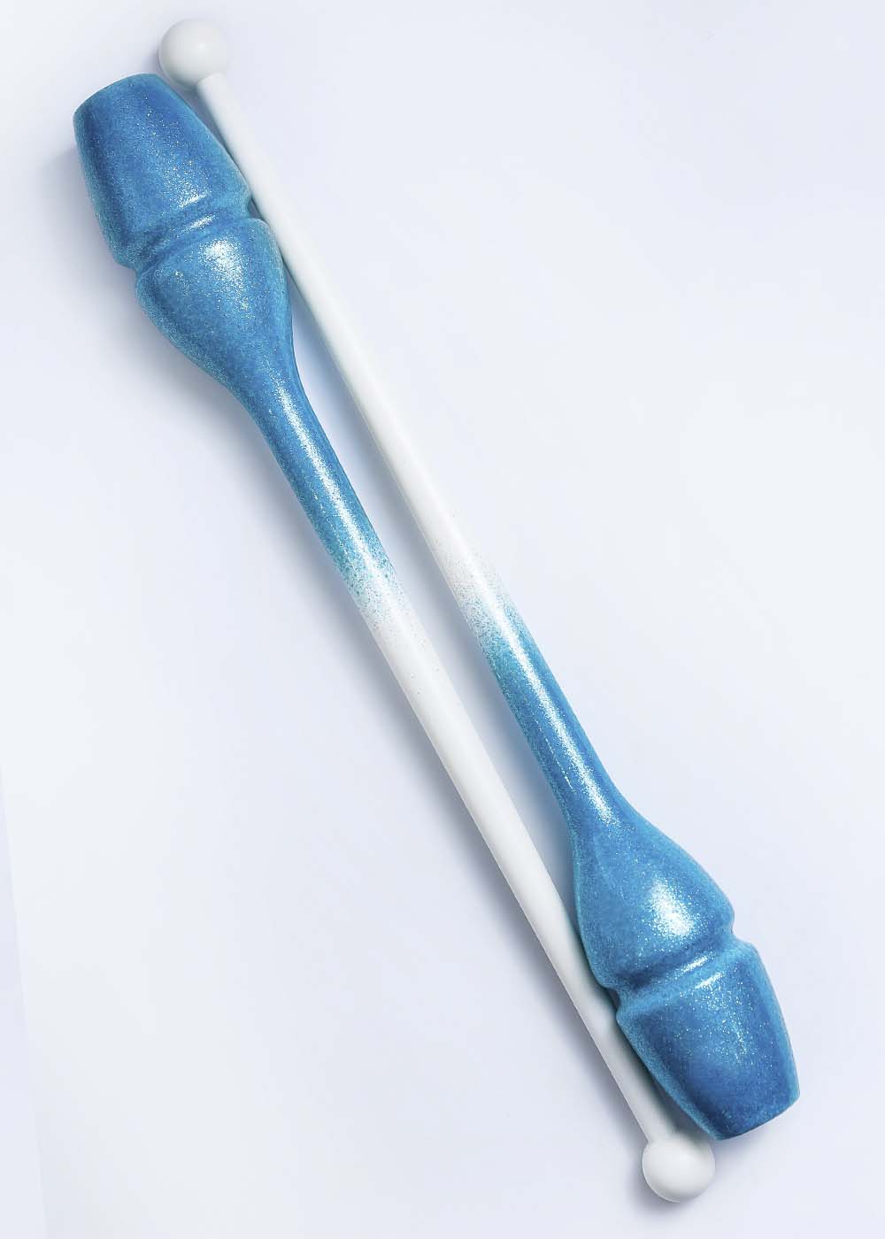 

Булавы для гимнастики SASAKI NEW FIG M 34GH резина 44cm 150g White x EmeraldBlue (SC34GHx)