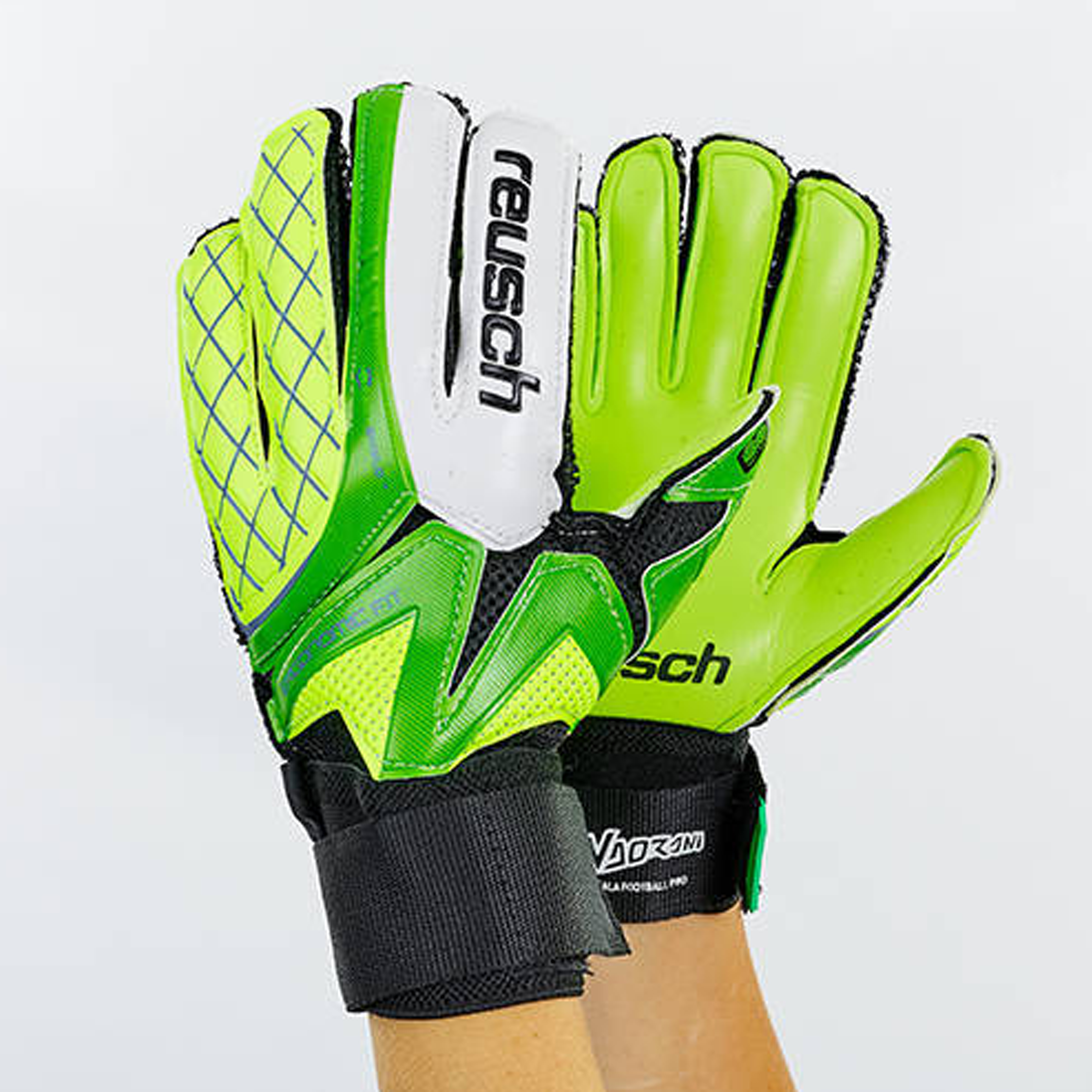 

Перчатки вратарские REUSCH Размер 10 FB-853-1
