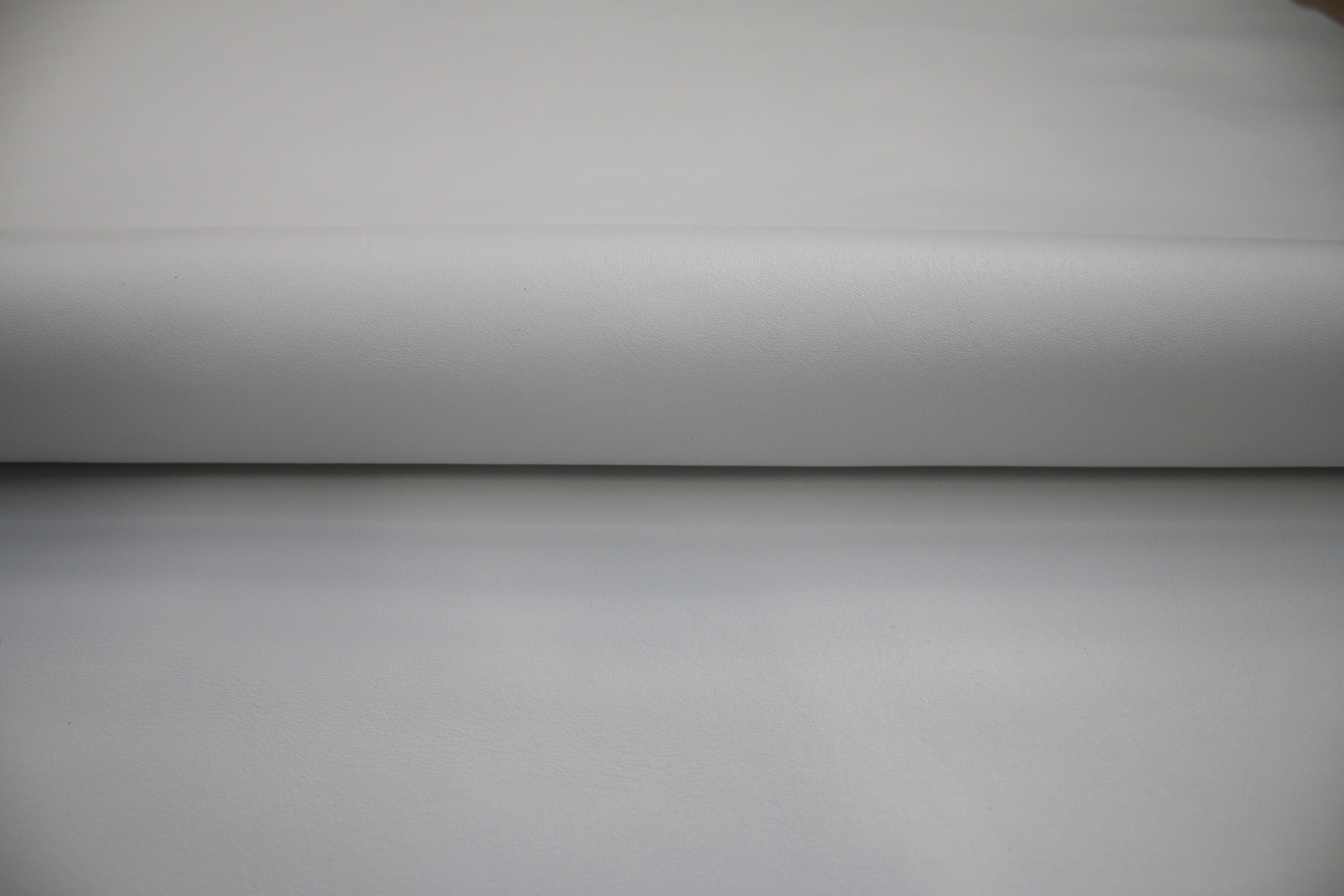 

Натуральная кожа V-Center Детройт 1,4-1,6 Белый, м2