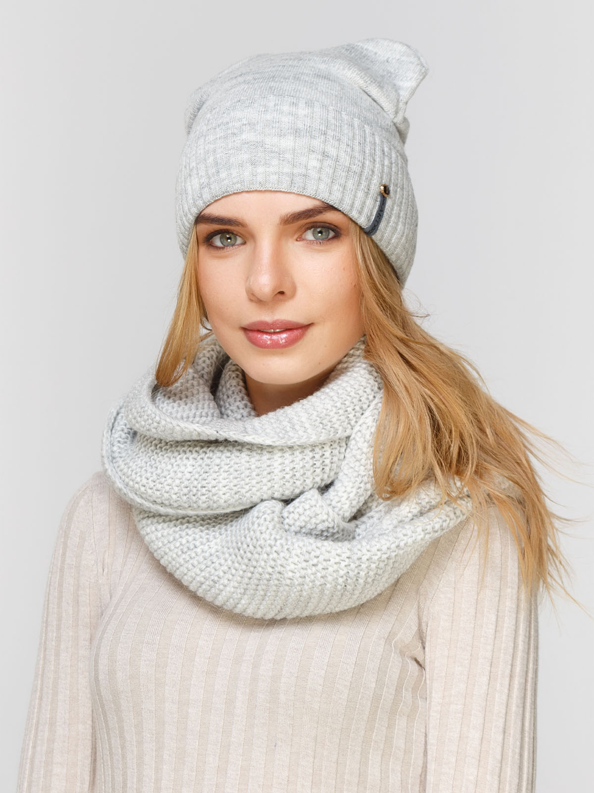 

Комплект: шапка и шарф-снуд Fashion Star 54-60 Дым 6600601