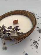 Ароматическая свеча Tvoj svet соевая ручной работы в скорлупе кокоса с добавлением натуральных эфирных масел Лаванда - изображение 3