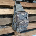 Чоловіча тактична сумка через плече UTM 31 x 23 см - 6 літрів одноразовий міні рюкзак Сірий піксель - зображення 5