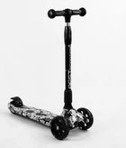 Самокат триколісний Best Scooter MAXI складний, колеса PU зі світлом. Skulls and flowers (105402)
