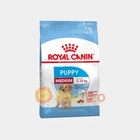 Сухой корм Royal Canin Medium Puppy для щенков средних пород до 12 месяцев