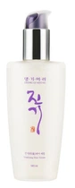 Восстанавливающая сыворотка для поврежденных волос Daeng Gi Meo Ri Vitalizing Hair Serum 140 мл