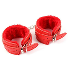 Кожаные наручники с мехом Красный ( 130 001 )