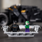 Конструктор LEGO DC Super Heroes Batman 2049 деталей (76240) - зображення 4