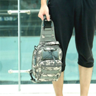 Чоловіча тактична сумка рюкзак на одній лямці METR+ армійська барсетка 28х18х13 см Піксель - зображення 6