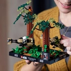 Zestaw klocków LEGO Star Wars Diorama: Pościg na ścigaczu przez Endor 608 elementów (75353) - obraz 3