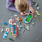 Zestaw klocków LEGO Friends Centrum sportowe 832 elementy (41744) - obraz 4