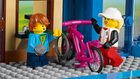 Конструктор LEGO City Торгова вулиця 533 деталі (60306) - зображення 7